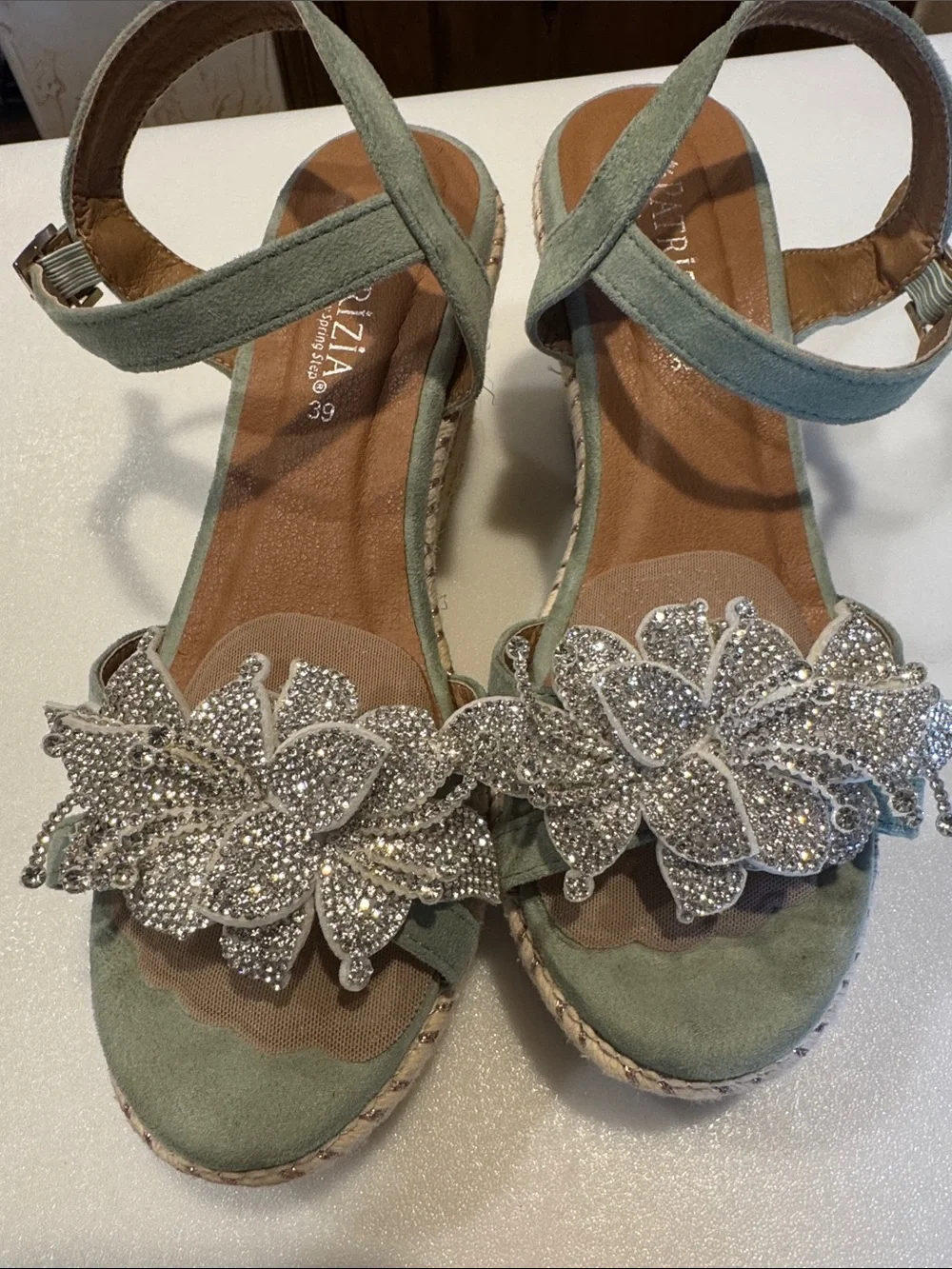 Embellished Mint Green Wedge Sandals - Women 8.5/ EU 39